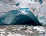 Nigaardsbreen  (c) Henk Melenhorst